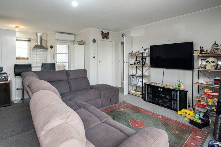 Photo of property in Claredon Court, 46b York Street, Picton, 7220