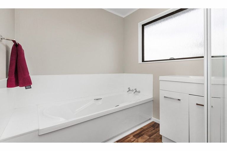 Photo of property in 16 Lindale Street, Morrinsville, 3300