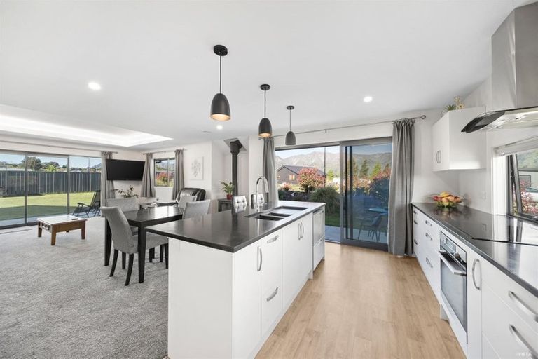 Photo of property in 13 Brewster Crescent, Lake Hawea, Wanaka, 9382