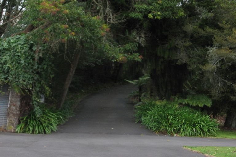 Photo of property in 233 River Road, Claudelands, Hamilton, 3214