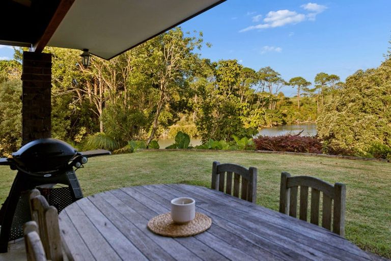 Photo of property in 27 Elliot Street, Riverhead, 0820