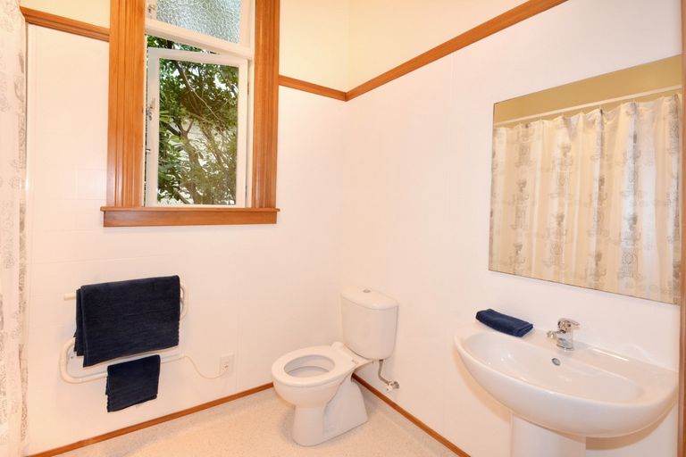 Photo of property in 8 Albert Street, Saint Clair, Dunedin, 9012