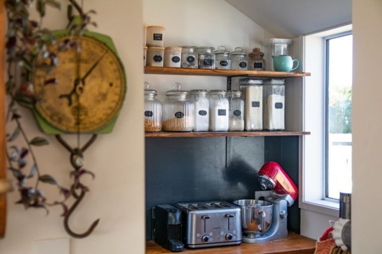 Photo of property in 9e Union Street, Winton, 9720