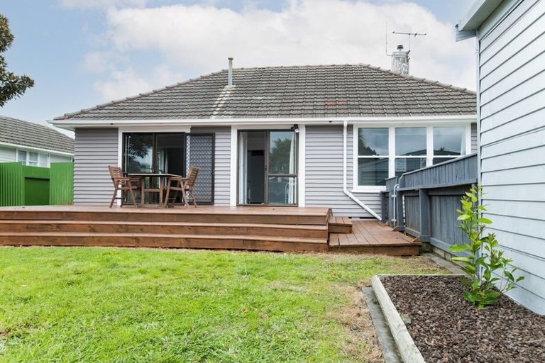 Photo of property in 15 Glasgow Crescent, Kaiti, Gisborne, 4010