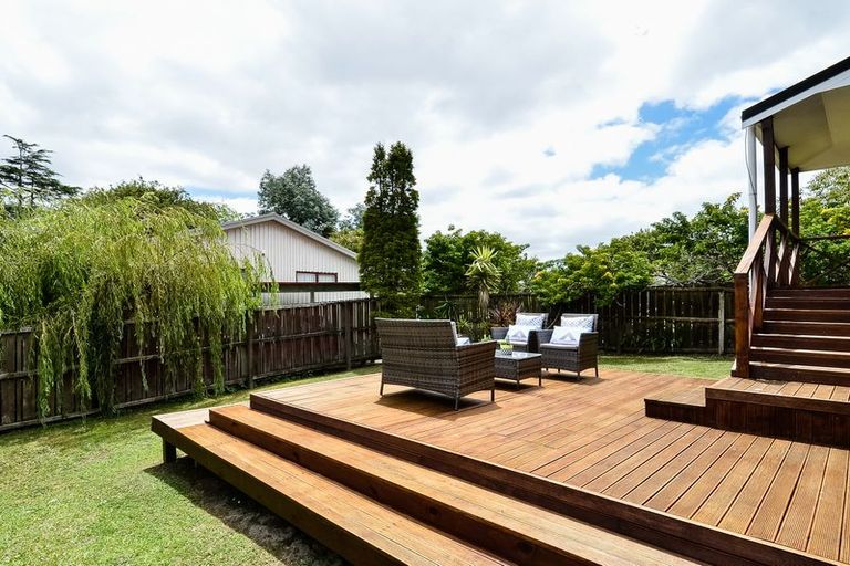Photo of property in 2/14 Queen Mary Avenue, New Lynn, Auckland, 0600