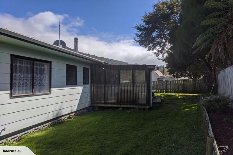 Photo of property in 4a Goldie Street, Pukehangi, Rotorua, 3015