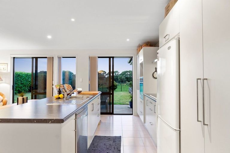 Photo of property in 54 Carrington Drive, Papamoa Beach, Papamoa, 3118