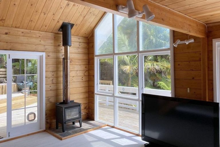 Photo of property in 13 Bayview Road, Paihia, 0200