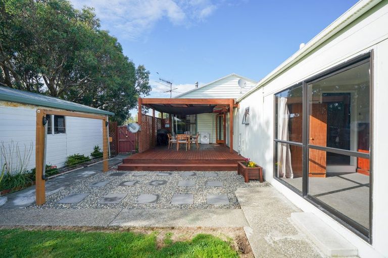 Photo of property in 124 Moulson Street, Strathern, Invercargill, 9812