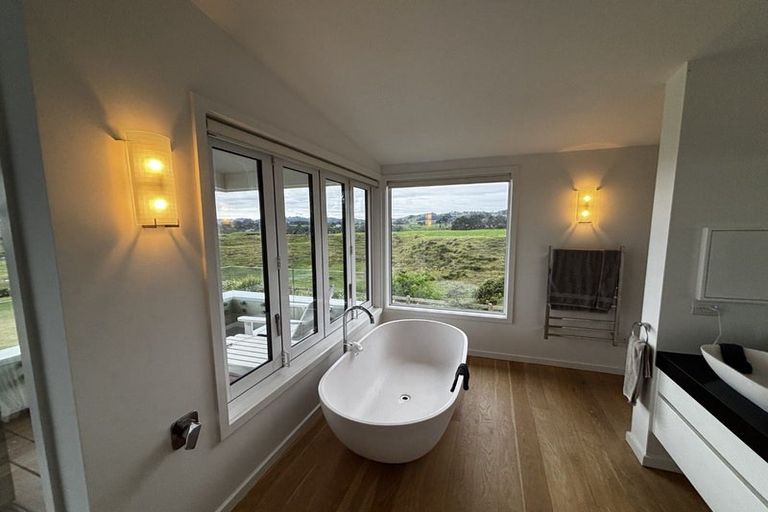 Photo of property in 154 Waitoetoe Road, Mimi, Urenui, 4377