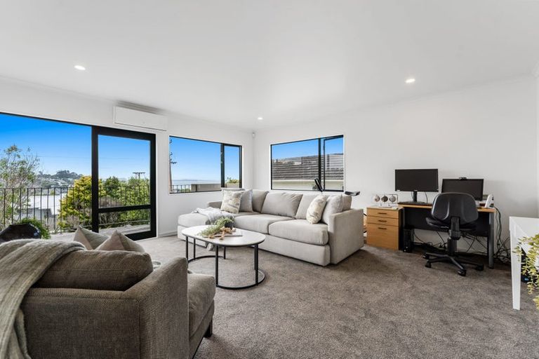 Photo of property in 9a Brightside Road, Stanmore Bay, Whangaparaoa, 0932