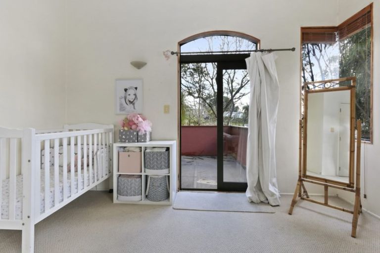 Photo of property in 14a Taylor Road, Mangere Bridge, Auckland, 2022