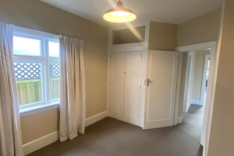 Photo of property in 18 Allard Street, Edgeware, Christchurch, 8013