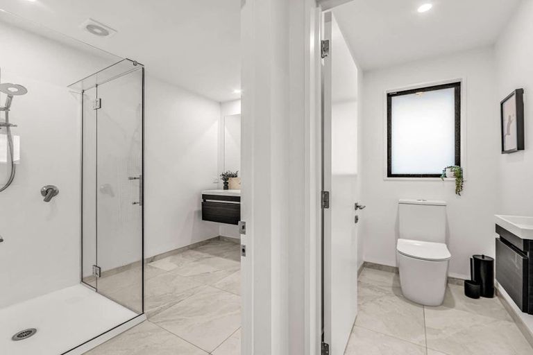 Photo of property in 10 Te Pakiaka Road, Pegasus, 7612