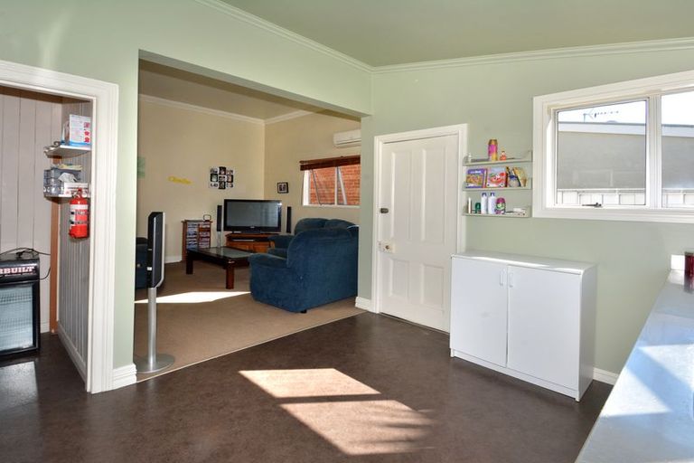 Photo of property in 69 Fitzroy Street, Caversham, Dunedin, 9012