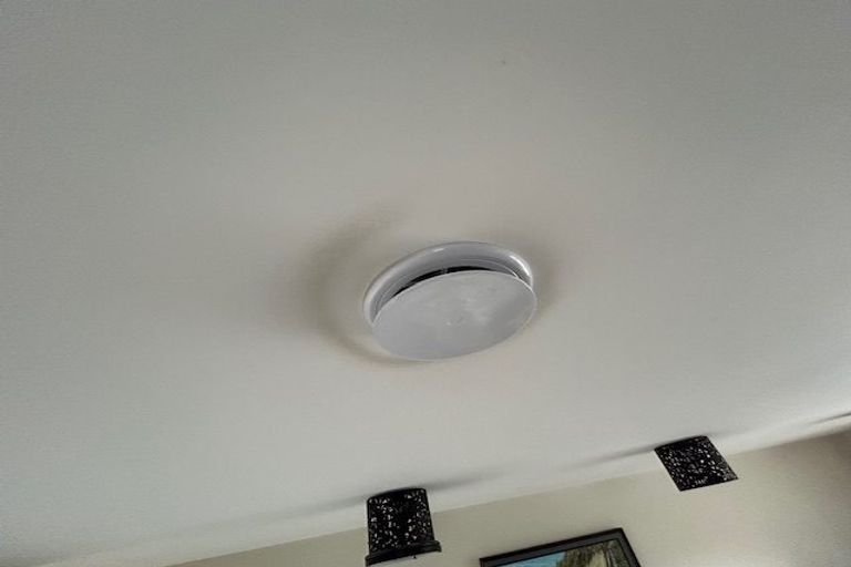 Photo of property in 17 Rothesay Bay Road, Rothesay Bay, Auckland, 0630