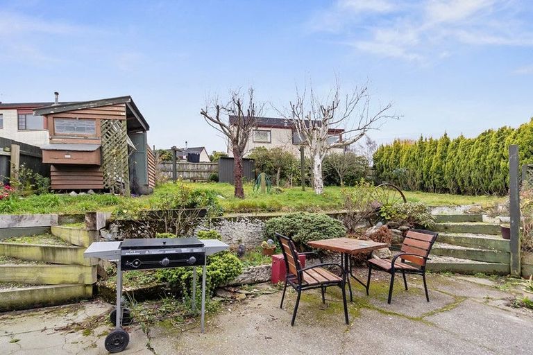 Photo of property in 128 Evans Street, Waimataitai, Timaru, 7910