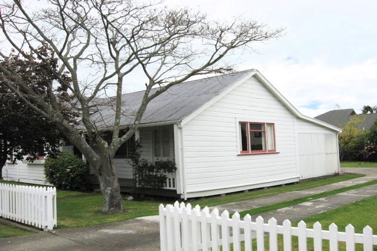 Photo of property in 56 Muritai Street, Tahunanui, Nelson, 7011