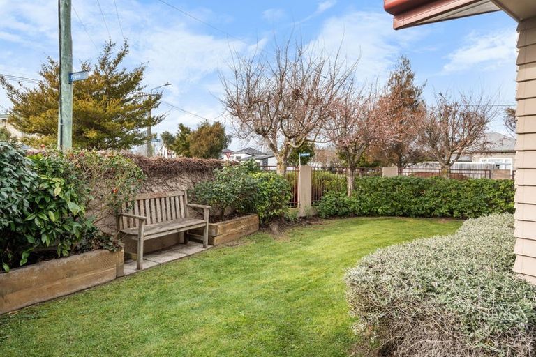 Photo of property in 37 Frank Street, Papanui, Christchurch, 8053