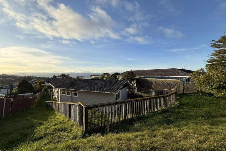 Photo of property in 285 Dowse Drive, Maungaraki, Lower Hutt, 5010