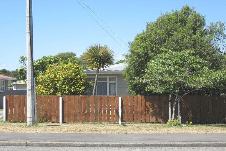 Photo of property in 1/18a Sylvia Street, Parklands, Christchurch, 8083