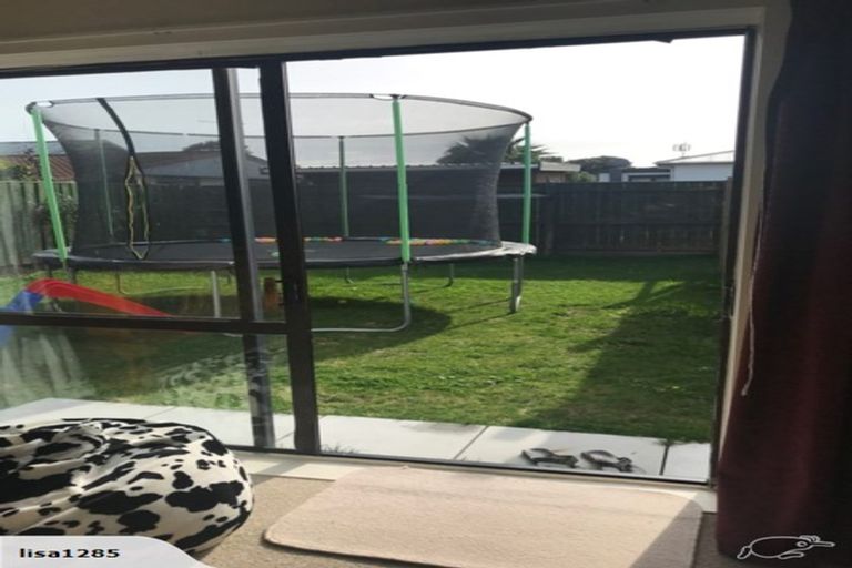 Photo of property in 16 Ropiha Street, Fitzroy, New Plymouth, 4312