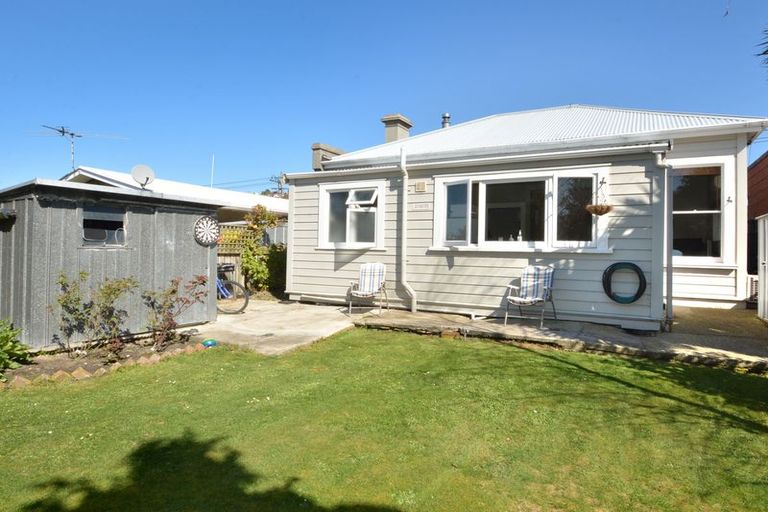 Photo of property in 69 Fitzroy Street, Caversham, Dunedin, 9012