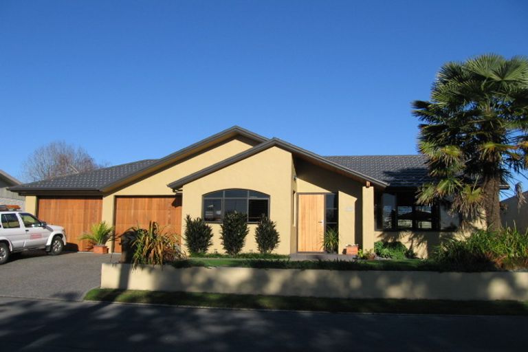 Photo of property in 33 Taylor Terrace, St Andrews, Hamilton, 3200