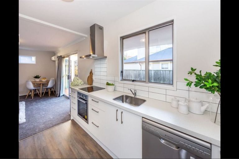 Photo of property in 1/9 Somme Street, St Albans, Christchurch, 8014