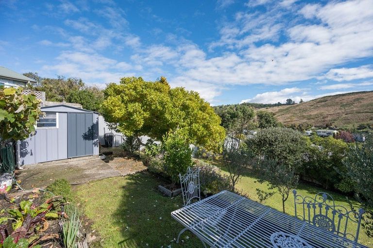 Photo of property in 216 Saint Vincent Street, Toi Toi, Nelson, 7010