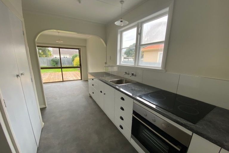 Photo of property in 9 Wharenui Terrace, Roslyn, Palmerston North, 4414