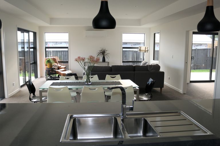 Photo of property in 91 Wingatui Road, Mosgiel, 9024