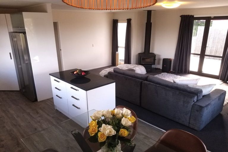 Photo of property in 2 Corric Hill, Torbay, Auckland, 0630