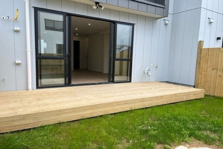 Photo of property in 57 Minhas Road, Papakura, 2110