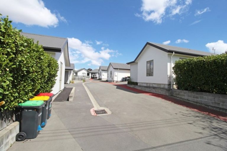 Photo of property in 44 Silvester Street, Woolston, Christchurch, 8023