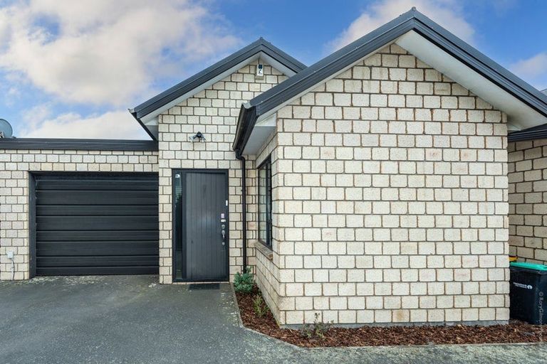 Photo of property in 42b Oram Avenue, New Brighton, Christchurch, 8061