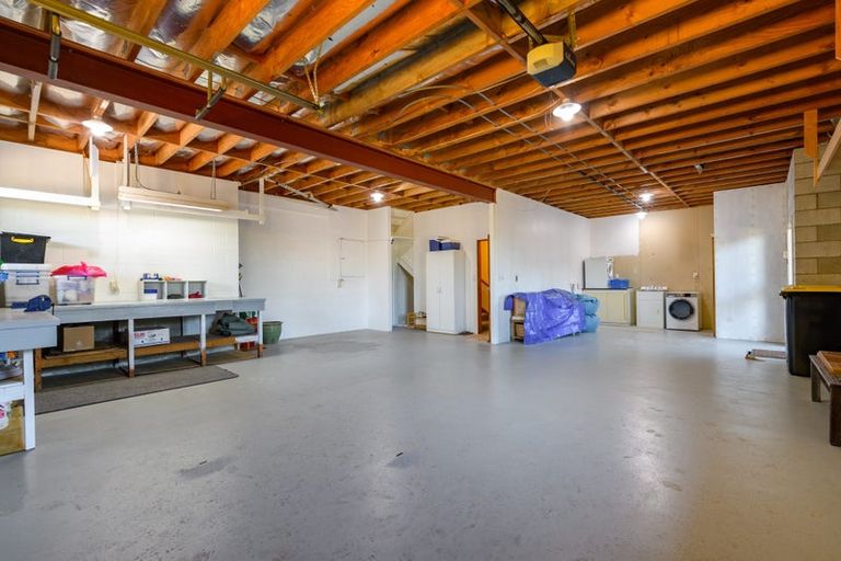 Photo of property in 15 Philomel Crest, Welcome Bay, Tauranga, 3112