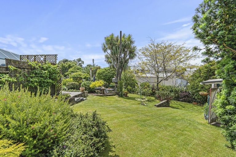 Photo of property in 13a Mangorei Road, Strandon, New Plymouth, 4312
