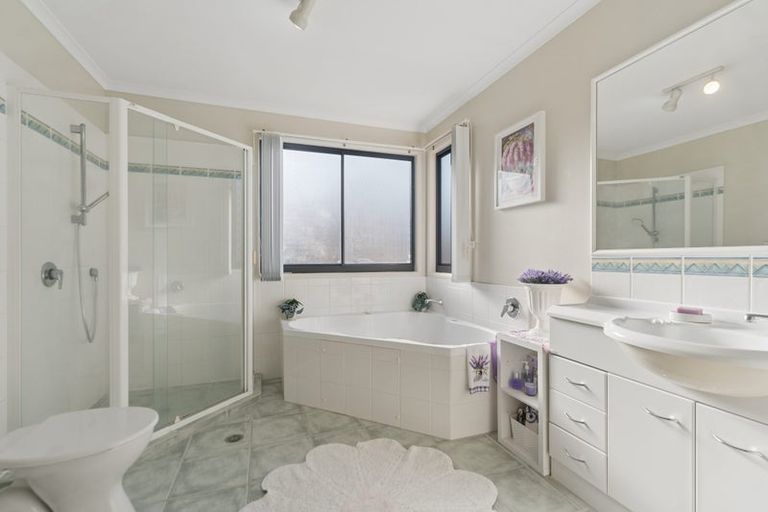 Photo of property in 6c Voyager Drive, Gulf Harbour, Whangaparaoa, 0930