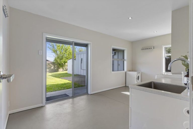 Photo of property in 24 Gulf Crest, Bucklands Beach, Auckland, 2012