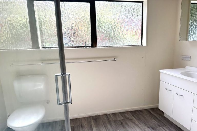 Photo of property in 51b Montgomery Avenue, Karori, Wellington, 6012