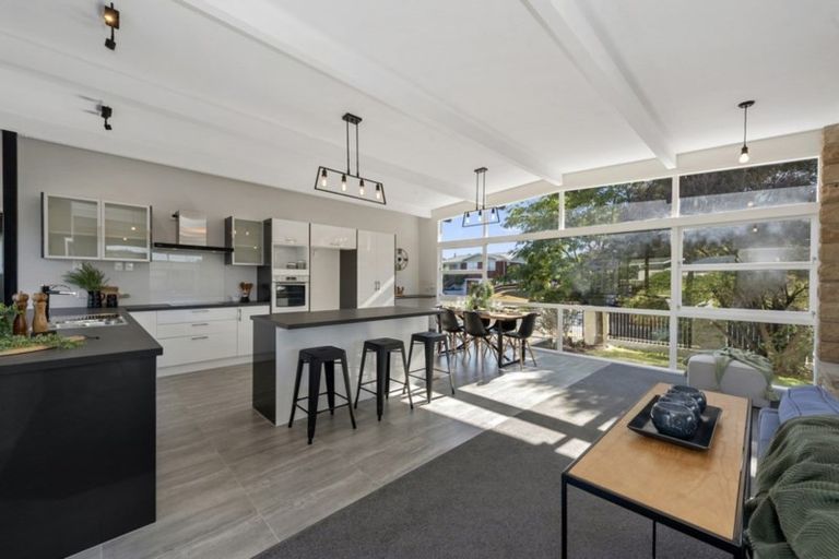 Photo of property in 11 Hillary Street, Chedworth, Hamilton, 3210