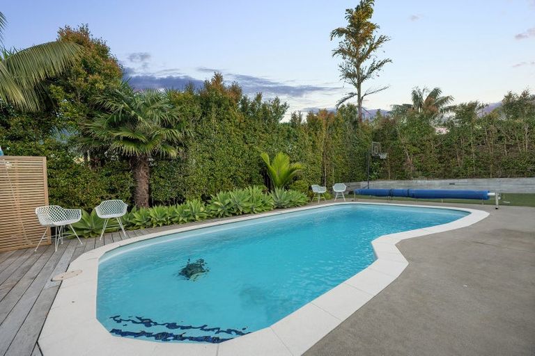 Photo of property in 9 Quebec Road, Milford, Auckland, 0620