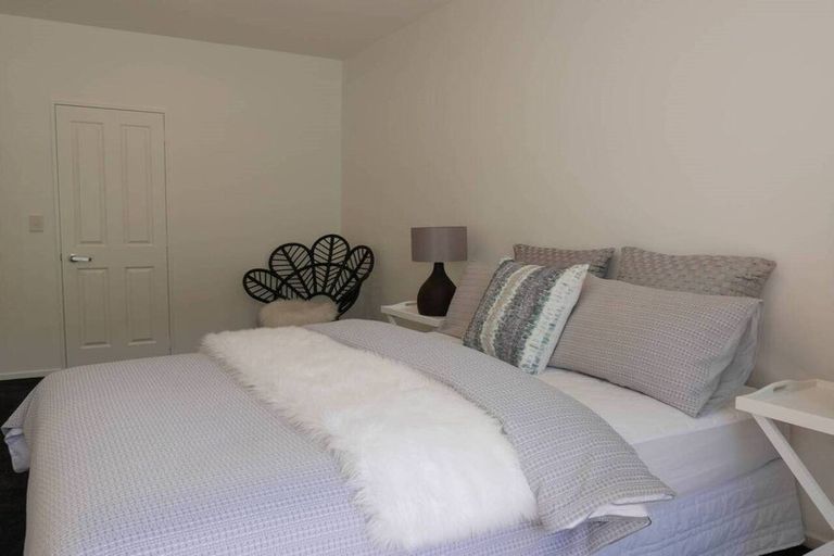 Photo of property in 2/116 Hackthorne Road, Cashmere, Christchurch, 8022