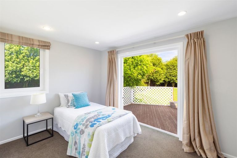 Photo of property in 53 Morrison Avenue, Northcote, Christchurch, 8052