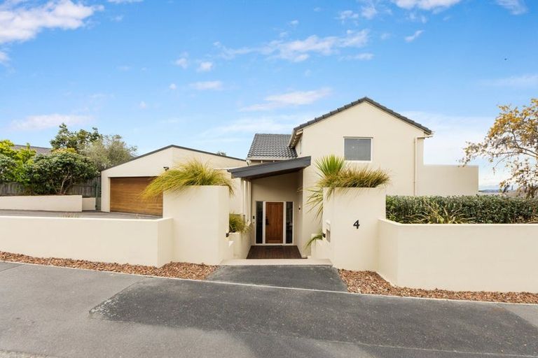 Photo of property in 4 Somerton Rise, Westmorland, Christchurch, 8025