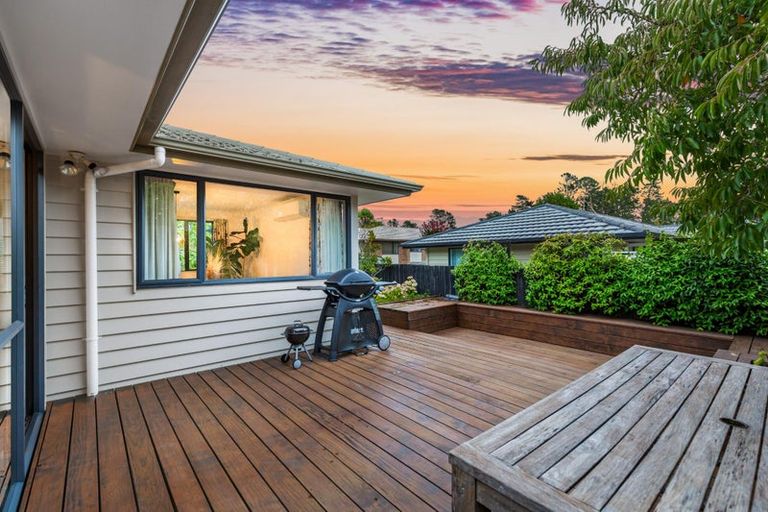 Photo of property in 169j Colwill Road, Massey, Auckland, 0614