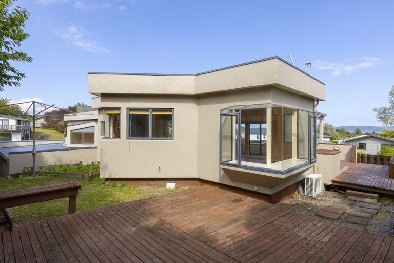 Photo of property in 39 Saint James Street, Richmond Heights, Taupo, 3330