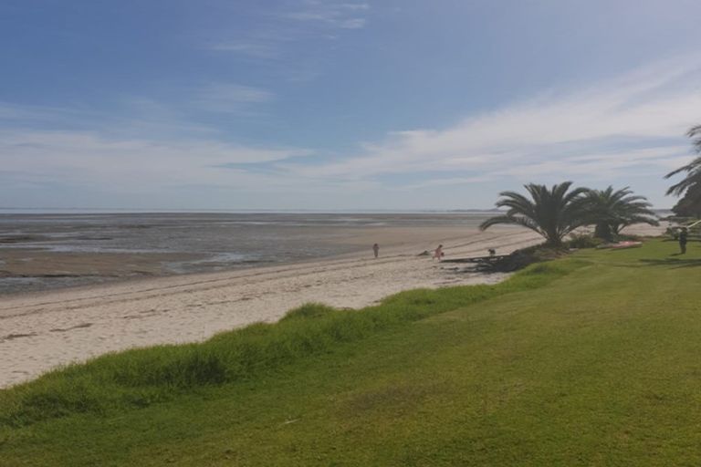 Photo of property in 89a Torkar Road, Clarks Beach, 2122