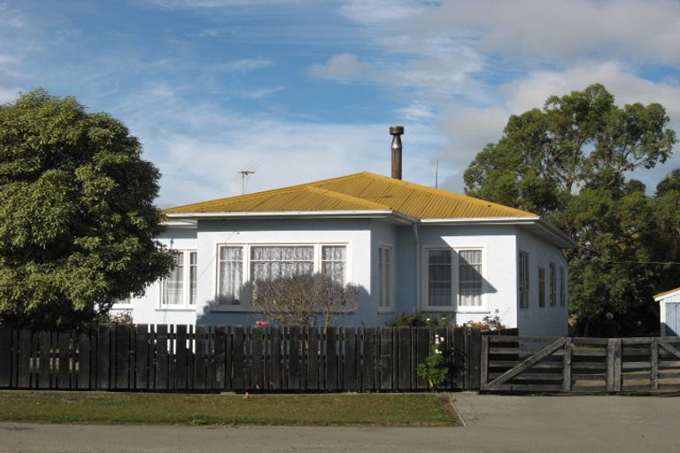 Photo of property in 15 Stoke Street, Oamaru, 9400